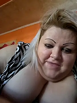 Snapshot of ducicsajsziii chatting on November 6, 2025, 11:55 am ducicsajsziii online show from November 6, 2025, 11:55 am