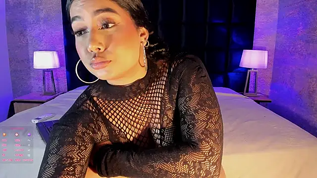 Snapshot of Gaby_Blaze chatting on February 28, 2025, 10:50 pm Gaby Blaze online show from February 28, 2025, 10:50 pm