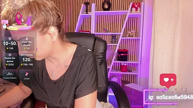 sofiah  online show from February 7, 2026, 5:05 pm