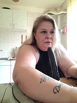 AriannaMilf online show from February 27, 2026, 11:10 am