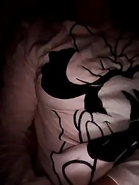 bruna safadinhaa online show from October 31, 2025, 11:39 pm