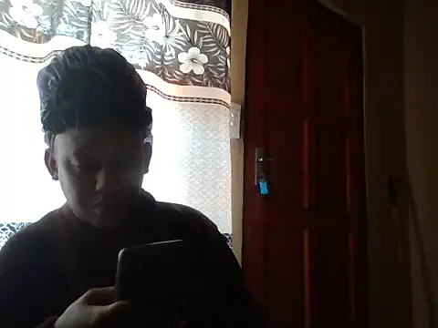 Snapshot of ShooingBunch chatting on October 13, 2025, 8:25 am ShooingBunch online show from October 13, 2025, 8:25 am