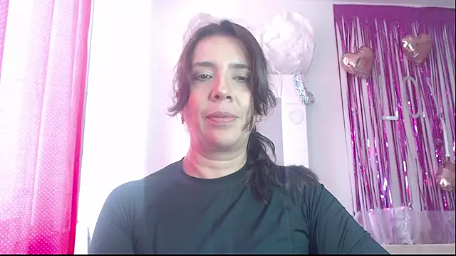 Victoria meester online show from February 22, 2025, 4:30 pm