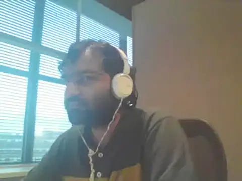 JohnBond009 online show from September 9, 2025, 6:07 pm