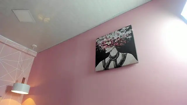 dolly zoe online show from September 12, 2025, 9:37 pm