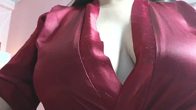 dolly zoe online show from October 8, 2025, 10:29 pm