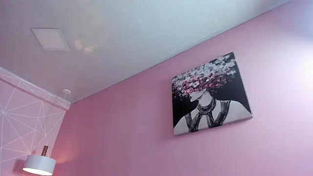 dolly zoe online show from October 28, 2025, 11:40 pm