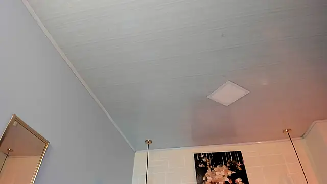 ayshel   online show from February 18, 2025, 7:10 am