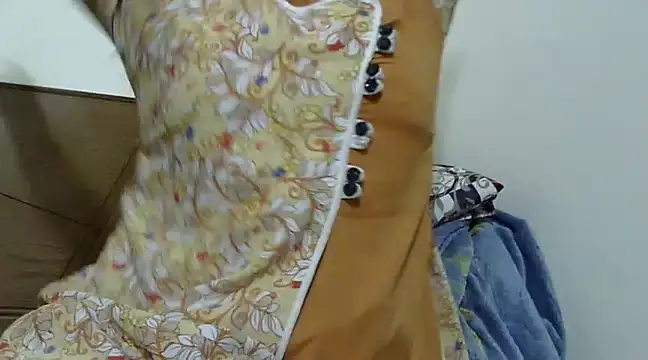 shekira99 online show from March 5, 2025, 2:12 pm