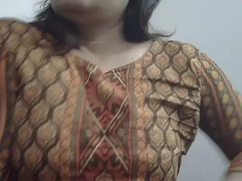 shekira99 online show from January 19, 2026, 2:04 am