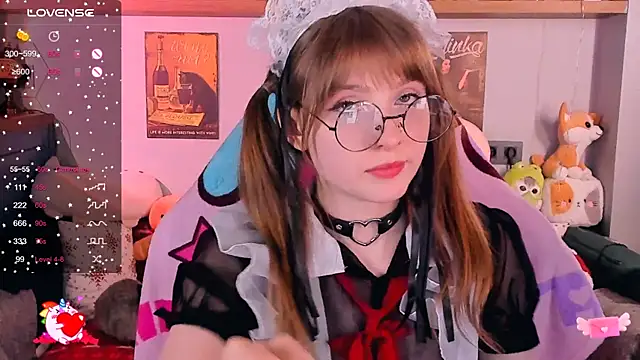 AliceLanley online show from December 15, 2024, 3:09 pm