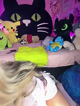 Snapshot of Shayybaby chatting on April 22, 2026, 2:03 am Shayybaby online show from April 22, 2026, 2:03 am