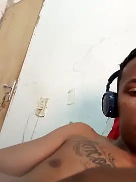 jhonjhon2131 online show from January 10, 2026, 2:52 pm