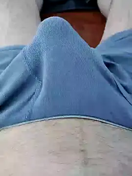 J O R online show from December 21, 2025, 11:01 pm