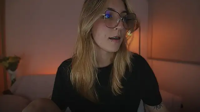 Dakotaa  online show from September 21, 2025, 4:14 am