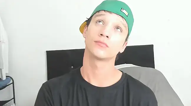 Snapshot of angelcortes chatting on December 3, 2024, 11:35 pm angelcortes online show from December 3, 2024, 11:35 pm