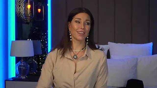 Arte Adelle online show from January 6, 2025, 3:20 am