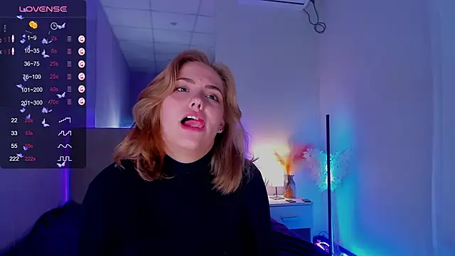 DellaRowe online show from October 7, 2025, 12:24 pm