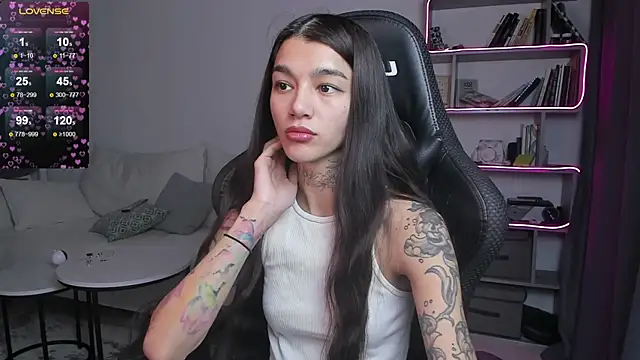 vinkitinkii online show from January 14, 2025, 6:45 am