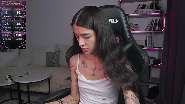 vinkitinkii online show from January 23, 2025, 7:22 am