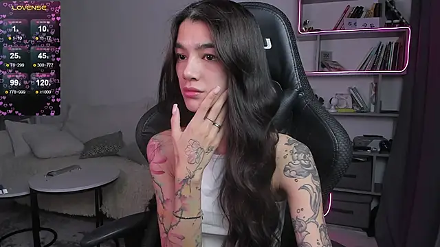 vinkitinkii online show from February 8, 2025, 6:43 am