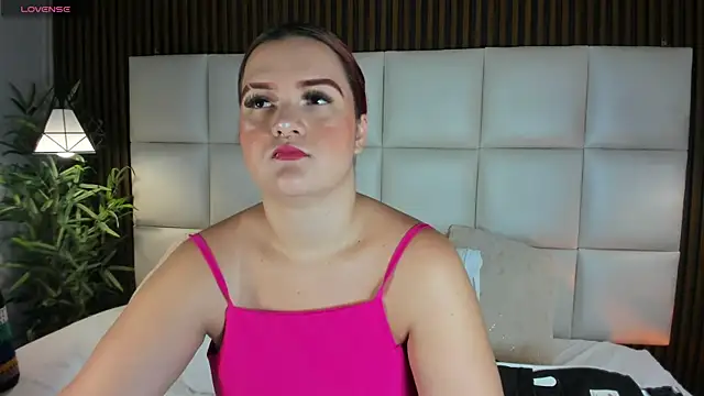 MelanieKlaus online show from February 5, 2026, 11:37 am