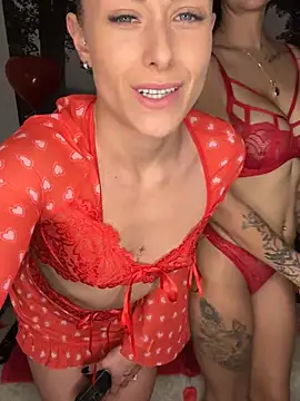 petrouchkaaa  online show from February 14, 2025, 9:21 pm