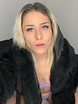 petrouchkaaa  online show from March 21, 2025, 9:56 pm