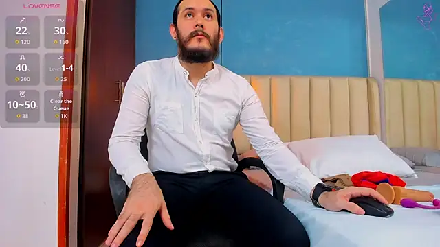 jeanpiere  online show from January 19, 2026, 2:26 am