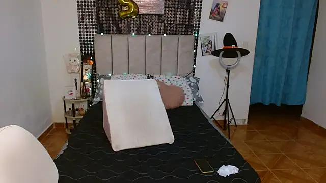 Wilson Siara online show from October 17, 2025, 4:04 am