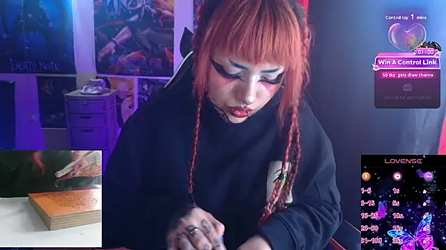 Snapshot of linda_mort chatting on February 19, 2026, 8:27 pm linda mort online show from February 19, 2026, 8:27 pm