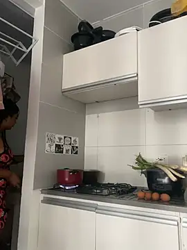 NatashaBrown12 online show from March 6, 2026, 2:13 pm