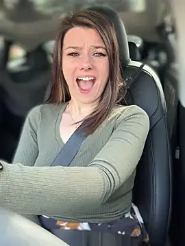 LadyLena1 online show from February 26, 2025, 9:37 pm