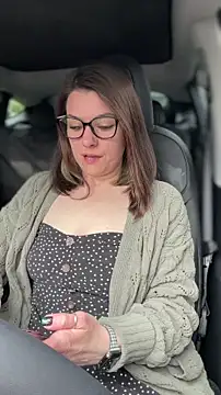 LadyLena1 online show from April 1, 2026, 12:11 am