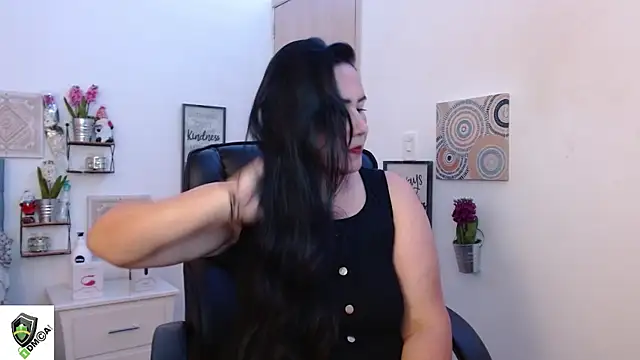 amalia brunette online show from December 10, 2024, 11:19 pm