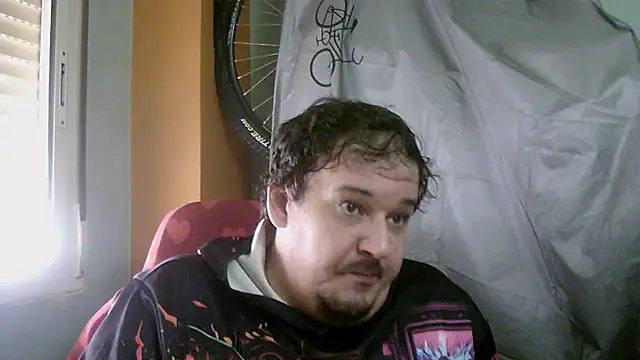 porkorossy online show from October 29, 2025, 10:39 am