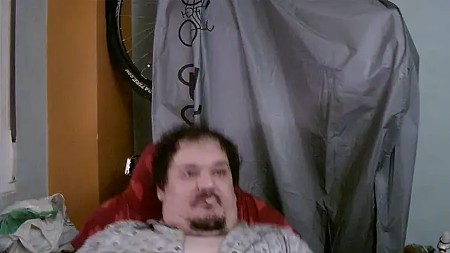 porkorossy online show from November 7, 2025, 9:53 am