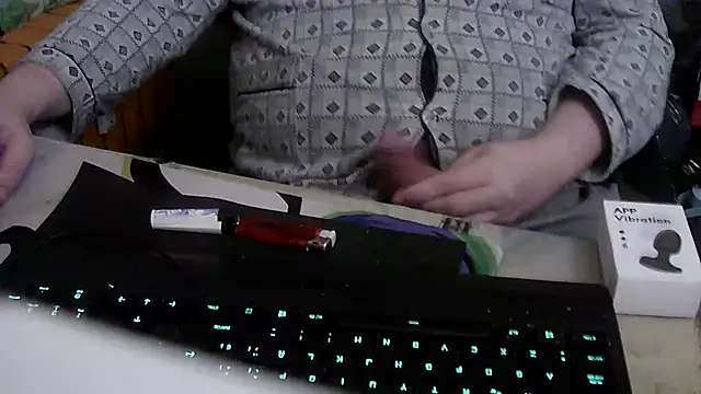 porkorossy online show from January 13, 2026, 8:19 am