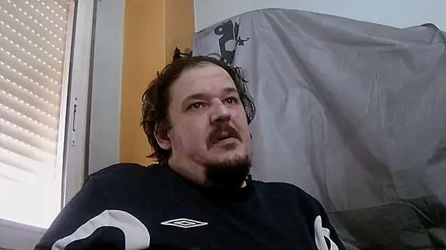 porkorossy online show from February 4, 2026, 1:28 pm