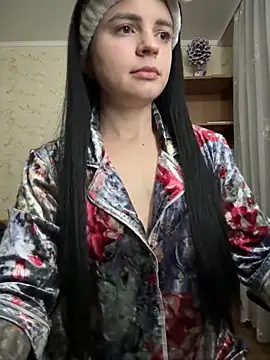 JuicyJess online show from February 7, 2026, 4:43 pm