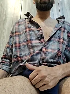 18 couple sex online show from April 4, 2026, 7:55 pm