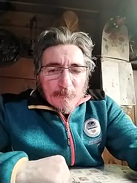 Chris8149 online show from February 18, 2025, 9:10 am