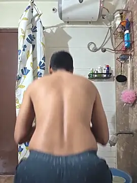 surfer fun29 online show from December 17, 2025, 3:23 am