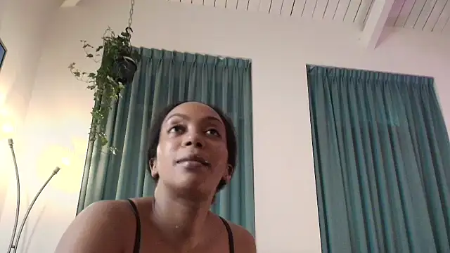 ROXYNL online show from February 19, 2026, 5:53 pm