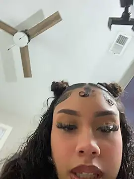 Snapshot of badbaby187 chatting on November 28, 2025, 5:37 pm badbaby187 online show from November 28, 2025, 5:37 pm