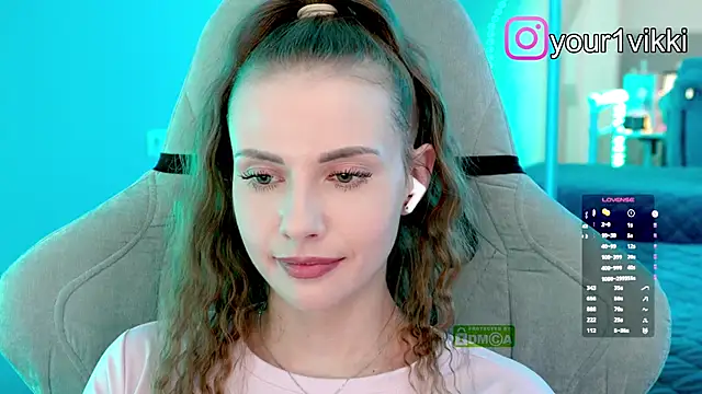 Vikki Cheese online show from November 12, 2025, 8:30 pm