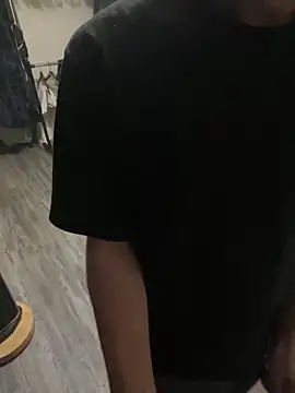 demonslayerr999 online show from November 15, 2025, 2:53 am