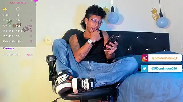 FuckHardlove online show from February 8, 2025, 11:34 pm