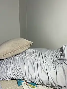 Ameellie online show from February 26, 2025, 8:44 pm