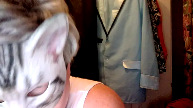 Sigorius online show from February 15, 2026, 11:45 pm